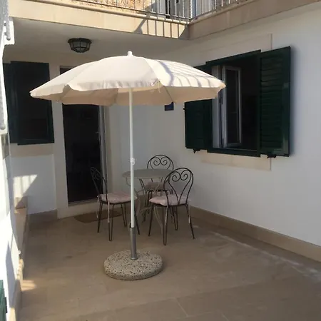 Sarah Appartement Bol